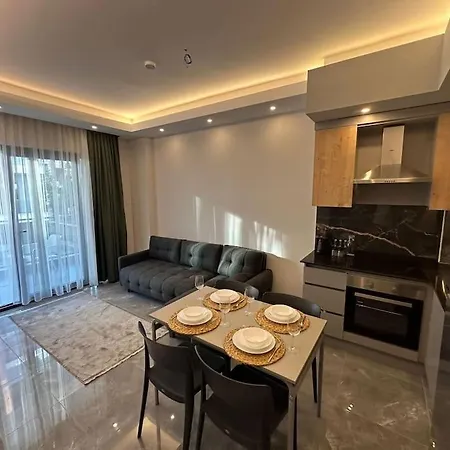 Silence Garden Suit Apartman *